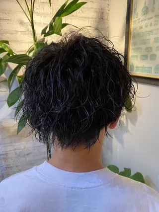 ショート パーマ メンズ 長濱 俊のヘアスタイル