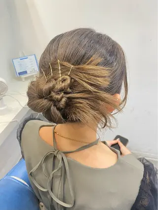 ヘアアレンジ uros.中目黒 moekaのヘアスタイル