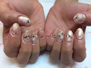 ネイル ネイルリボン 受付スタッフのネイルデザイン