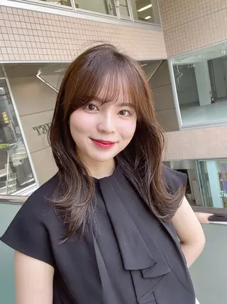 セミロング 中顔面短縮 顔まわり新田大翔のヘアスタイル