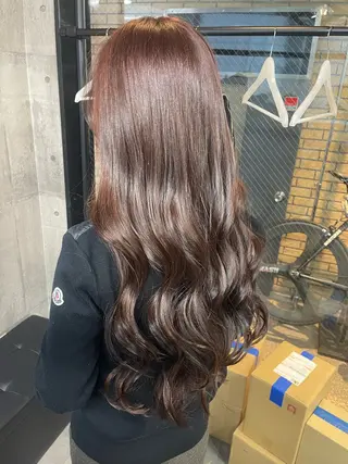 ロング ブリーチ縮毛矯正 LAFFYuiのヘアスタイル