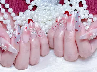 ネイル リリ 奈🎀のネイルデザイン