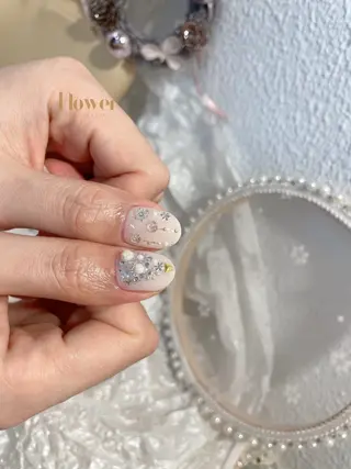 ネイル Flower nailのネイルデザイン
