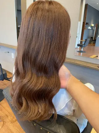 ロング カラー 鵜飼 真伍のヘアスタイル