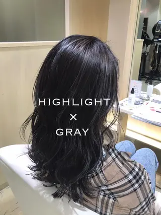 セミロング カラー 三代 ゆりあのヘアスタイル