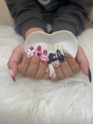 ネイル NiuShe SERIのネイルデザイン