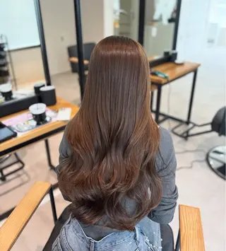 カラー 内田 有香のヘアスタイル