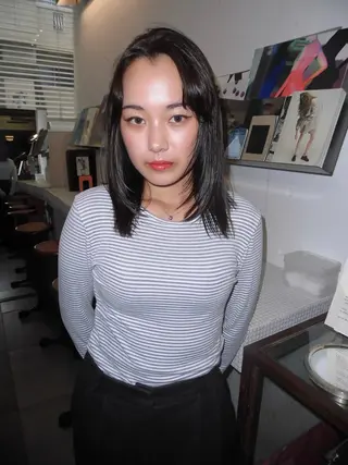 ロング カラー 工藤 姫和のヘアスタイル