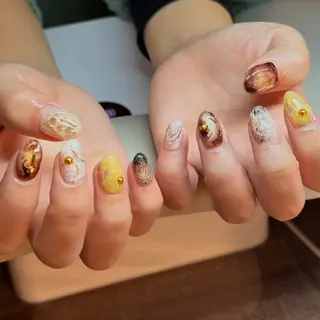 セミロング bliss nail room山岸のネイルデザイン