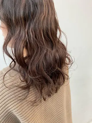 セミロング カラー Unami MIHA☘️*゜のヘアスタイル