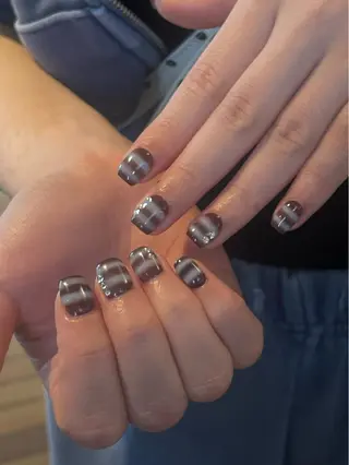 ネイル nagisa ✩︎⡱のネイルデザイン