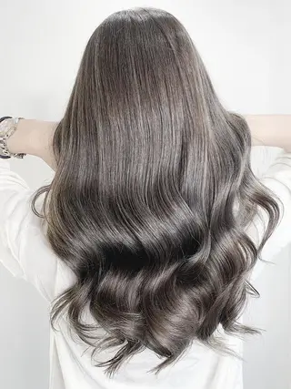 セミロング カラー 海外デザイン🇺🇸 石渡諒太のヘアスタイル