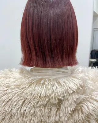 ミディアム カラー mir MIYUのヘアスタイル