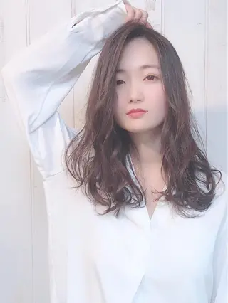 セミロング カラー &グループ代表取締役 KOHEIのヘアスタイル