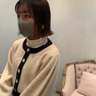 ショート SAKINO. ベージュカラーのヘアスタイル