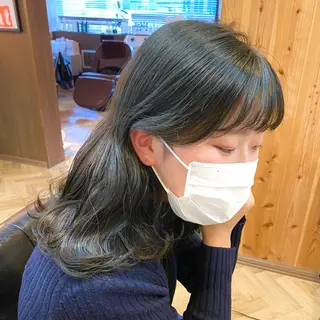 セミロング カラー パーマ ヘアアレンジ メンズ キッズ ネイル マツエク・マツパ アイブロウ 前川 朋香のヘアスタイル