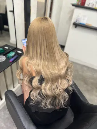 ロング Miku シールエクステのヘアスタイル