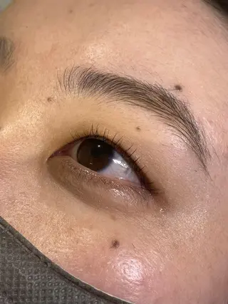 マツエク・マツパ 井上 真里奈のヘアスタイル