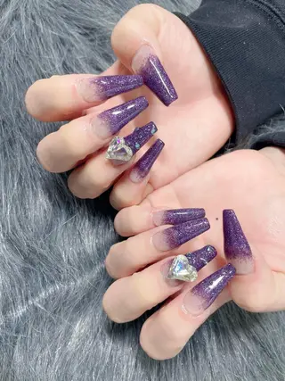 ロング ネイル 《LB》ラブリエ Nail&eyeのマツエク・マツパデザイン