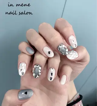 ネイル IN MENEのネイルデザイン