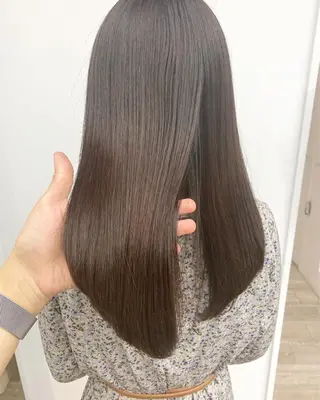 セミロング カラー ☀️透明感color KURO☀️のヘアスタイル