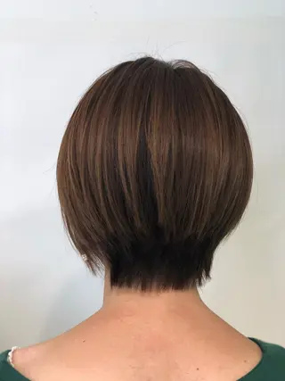 ショート カラー 渡邉 ケイジのヘアスタイル