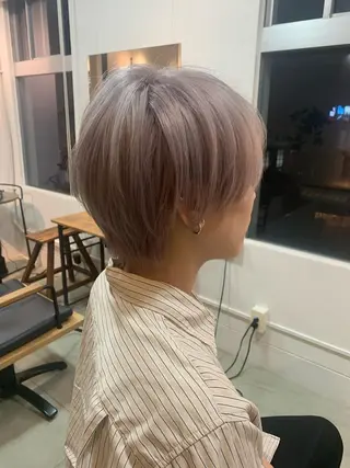 ショート カラー 船津武俊 フナツタケトシのヘアスタイル