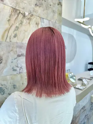 ミディアム カラー LOA uraraのヘアスタイル