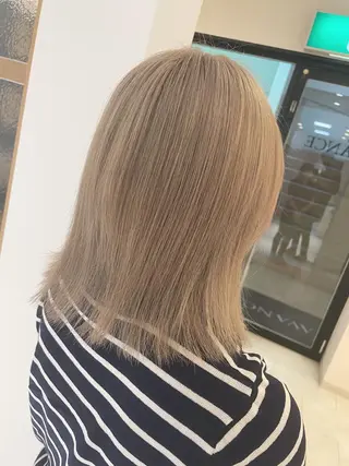 カラー レイヤー/くびれ/ 縮毛/チェレ金剛のヘアスタイル