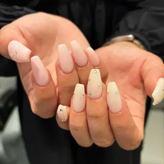 ネイル akane .hのネイルデザイン