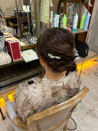 ヘアアレンジ メンズ/ヘアセット/ 顔周りレイヤー/💶のヘアスタイル