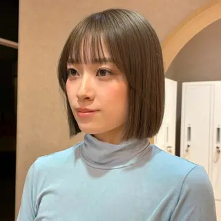 ショート カラー 顔まわり🥨レイヤー /透明感/水口舞奈のヘアスタイル