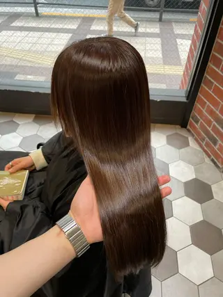 ロング 髪質改善、縮毛矯正 酸性縮毛矯正のヘアスタイル