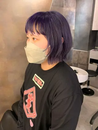 ミディアム カラー SAKINO． ベージュカラーのヘアスタイル