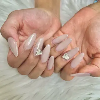 ネイル KIREIE Satomiのネイルデザイン
