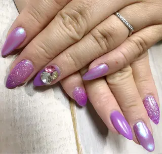 ネイル 中谷 亜佑美のネイルデザイン