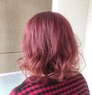 ミディアム カラー 岩谷/ブリーチ 🪽透明感カラーのヘアスタイル
