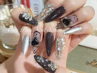 ネイル One Plus Nail Salonのネイルデザイン