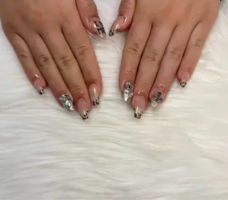 ネイル nailsalon R.のネイルデザイン