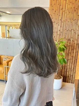 セミロング クロダ　スズナ /金山駅徒歩３分のヘアスタイル