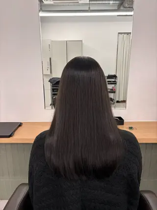 セミロング カラー ️髪質改善カラー /美髪矯正🎀こゆきのヘアスタイル