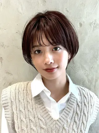 ショート カラー 💍新宿ショート 💍岩田莉奈のヘアスタイル
