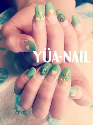 ネイル YÜA NAILのネイルデザイン