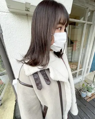 ミディアム カラー 🙃 透明感カラー/ボブのヘアスタイル
