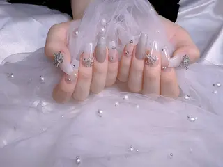 ネイル UMI ネイルサロン新宿🎀のネイルデザイン