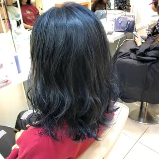セミロング カラー 🌈ぷる艶カラー🌈 髪質改善👑柳沼尚貴のヘアスタイル