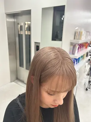 セミロング カラー Maya川越/ エクステ/ハイトーンのヘアスタイル