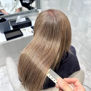 ロング カラー 西山 将太のヘアスタイル