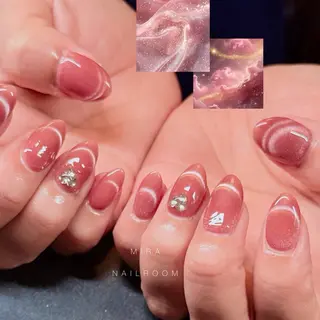 ネイル MIRA NAILROOMのネイルデザイン