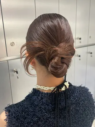 ヘアアレンジ ヘアセット🎀耳つぼ 👂💎MONAMIのヘアスタイル